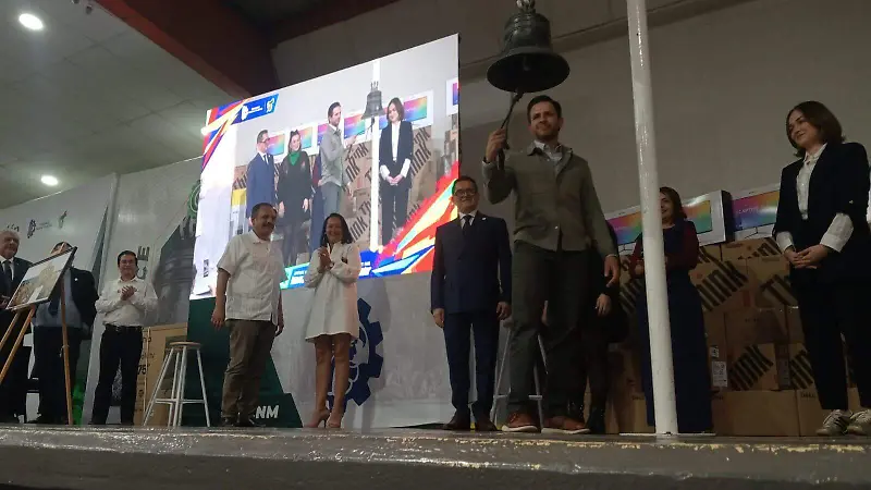 Directivos e invitados especiales realizaron